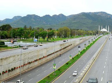 CDA Chairman reviews beautification drive ahead of SCO Summit in Islamabad