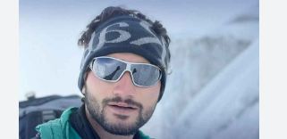 Shehroze makes history as Pak’s youngest climber to summit all 14 peaks over 8,000m