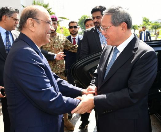 Pakistan and China to deepen strategic cooperation