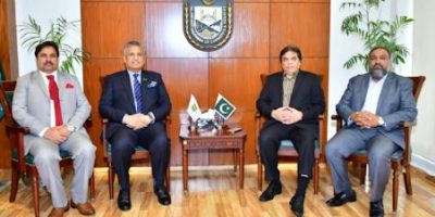 Hanif Abbasi visits ICCI: Says Country Makes Strides Towards Economic Stability