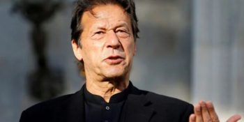 Imran Khan gives top PTI leaders 'go-ahead for talks with powerful quarters'