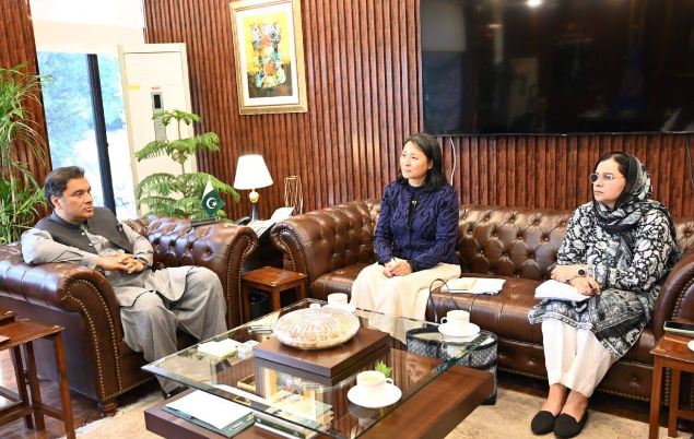 ADB Country Director Emma Fan meets CDA Chairman to explore urban development collaboration