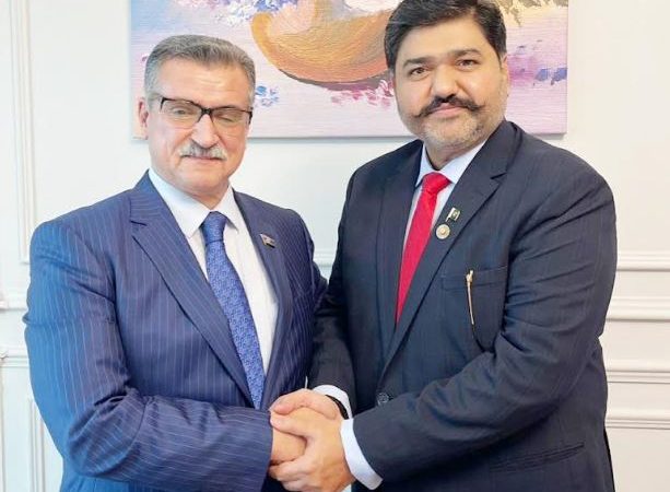 Chairman PRCS meets President Azerbaijan Red Crescent Society in Baku