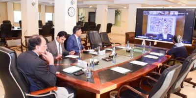 Minister Aurangzeb supports short-term financial sector reforms