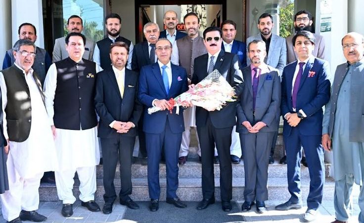 KP Governor visits RCCI