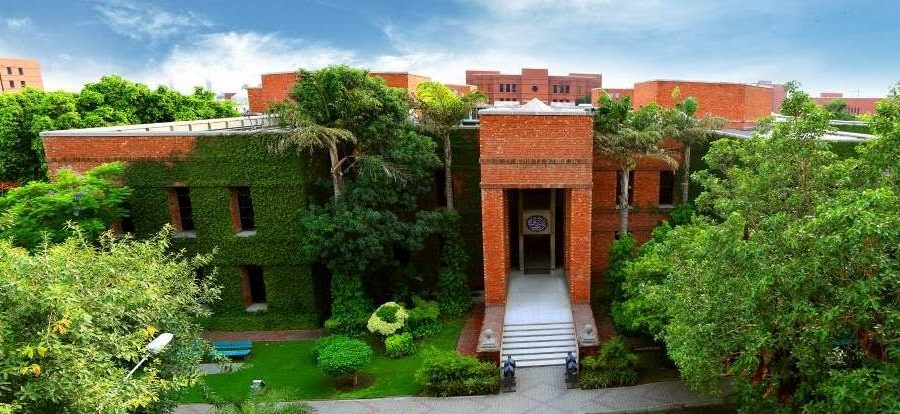 Experts from across the globe to gather at LUMS for a dialogue on Governance and Inclusion