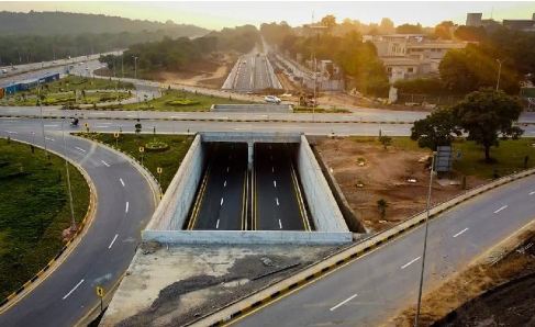 CDA accelerates construction of Serena and Jinnah Avenue Interchanges