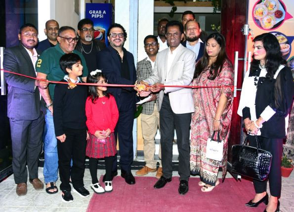 DG MOFA inaugurates second branch of rich food Sri Lankan Restaurant in Karachi