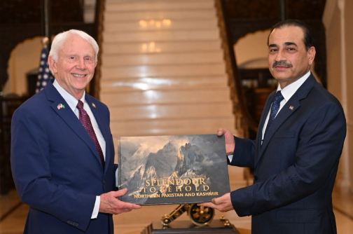 US Congress delegation meets Army Chief to boost ties