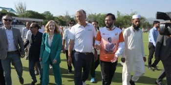 Pakistan must take steps for the hockey development: Bovelander