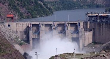 India mulls plan to slash Pakistan water supply with new Indus river project