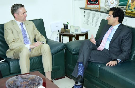 Pakistan, Canada discuss clean energy, minerals in Islamabad meeting