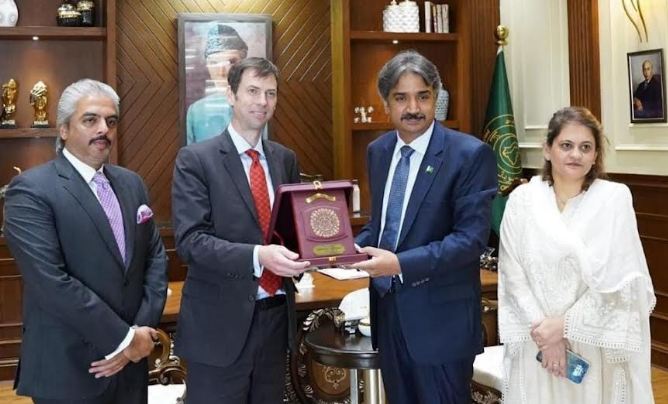 UK Deputy High Commissioner Calls on Speaker