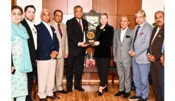 Latvia envoy visits ICCI to boost trade