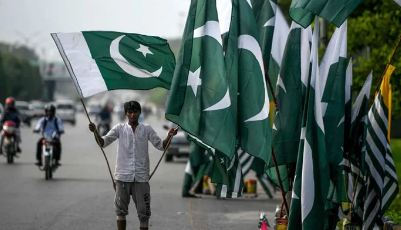 Pakistan’s consumer confidence hits six-year high in 2025 survey