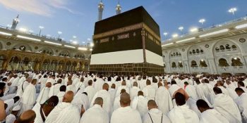 Million-plus pilgrims begin Hajj under blazing sun