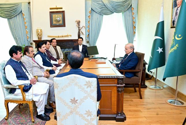 KP Governor Kundi meets PM Shehbaz Sharif in Islamabad