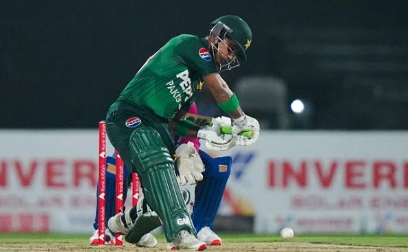 Asif Khan’s fifty goes in vain as Pakistan dominate UAE in tri-series