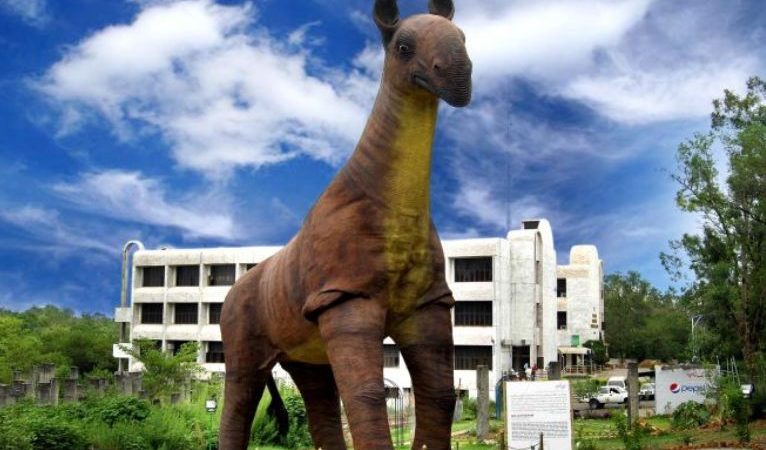 Beast of Balochistan becomes showstopper at Gate of Natural History Museum