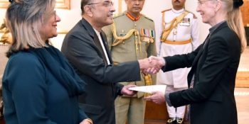 Envoys of five countries present credentials to President Asif Ali Zardari