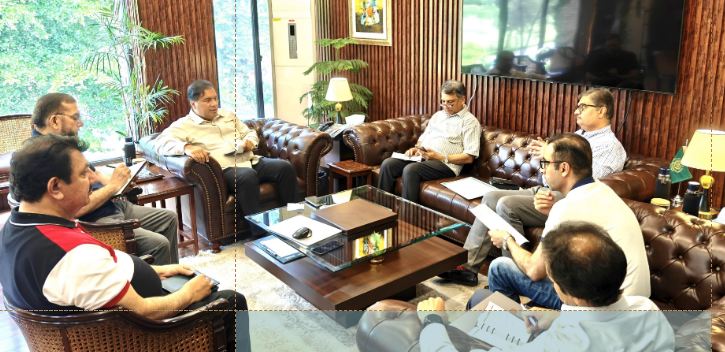 Randhawa chairs CDA meeting to assess departmental progress