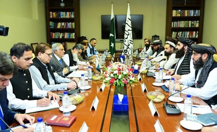 Pak, Afghan foreign ministers agree to enhance trade, regional connectivity