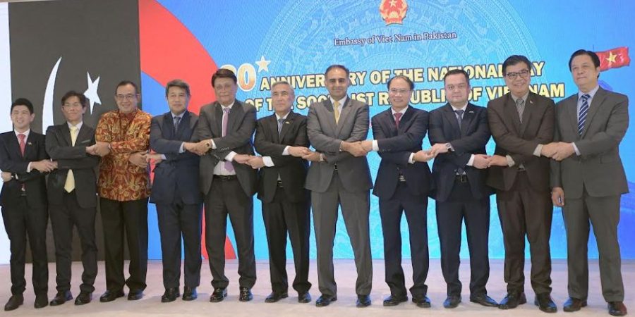 Vietnam envoy calls for stronger trade