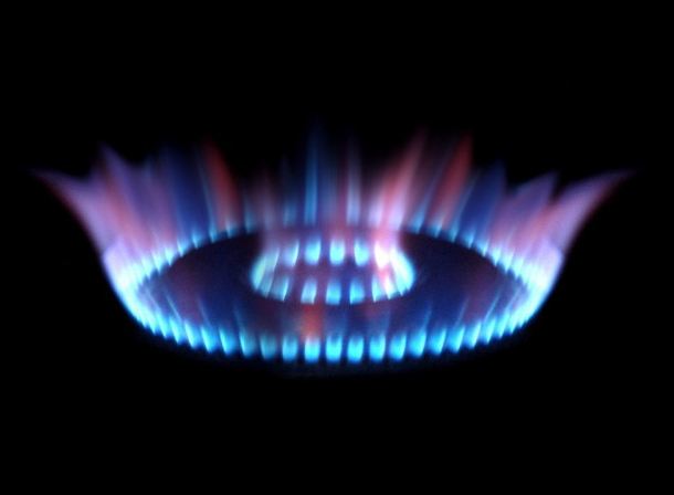 Govt lifts ban on new gas connections