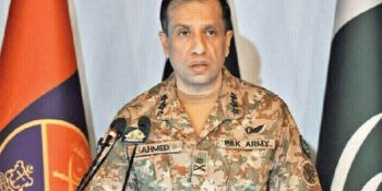 DG ISPR holds special session with students at Jamia Urwa tul Wuthqa