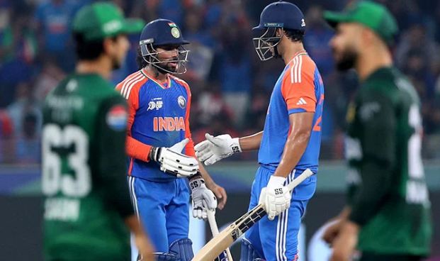 India overpowers Pakistan by 5 wickets to lift Asia Cup Trophy