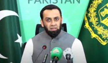 Tarar grieved over demise of mother of senior journalist Ulfat Mughal