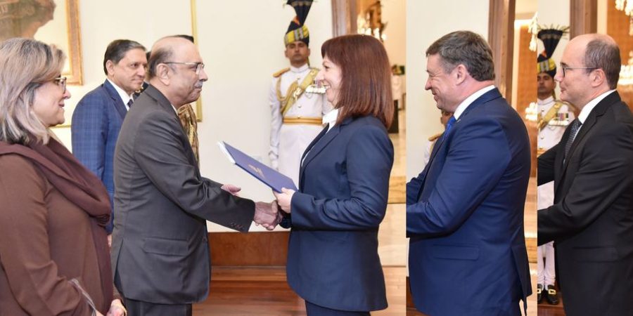 Greece, Hungary, EU envoys present credentials to President Zardari