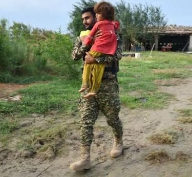 Pakistan Navy continues flood relief operations