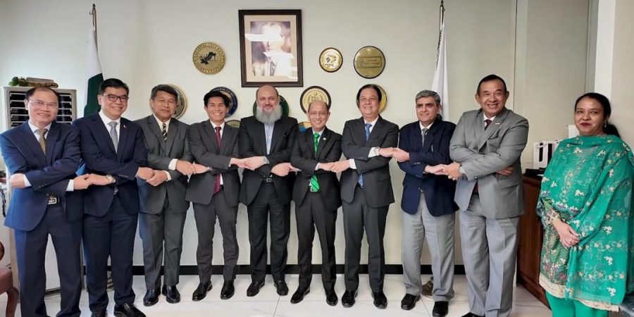 Pakistan, ASEAN pledge to boost trade, economic ties