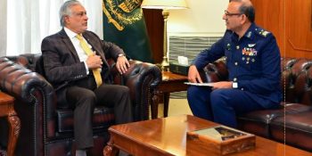 PIA CEO discusses airline’s future plan with Ishaq Dar