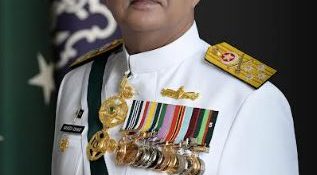 Navy pledges to defend maritime frontiers on Defence Day