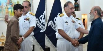 Veterans, Shuhada families honored at Navy Day events