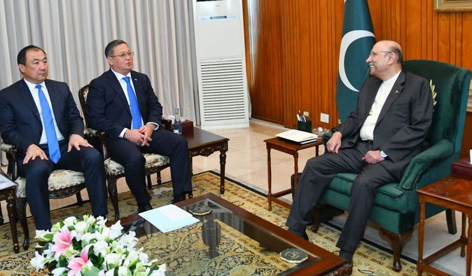 Ambassador-designate to Kyrgyz Republic calls on the President Zardari