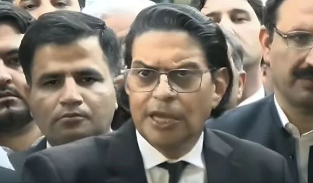 Oath-taking of KP CM-elect should not be delayed beyond tomorrow, warns PTI