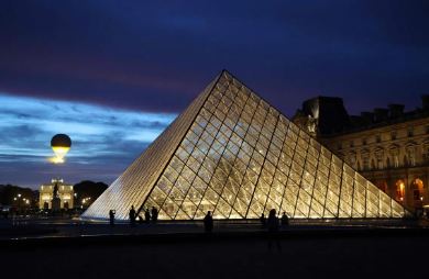 France museum closed after break-in
