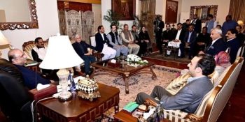 10 legislators join PPP, increasing likelihood of the party installing its premier in AJK