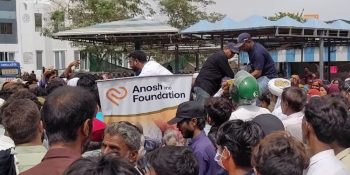 KARACHI, OCT 20 /DNA/ - In a touching act of love and service, Anosh Ahmed, a Pakistani-American philanthropist