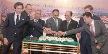 Pakistan, Hungary vow to strengthen bilateral ties