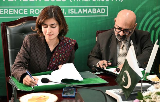 MCI, NADRA sign agreement for CRMS mobile application enabling online birth & death certificates