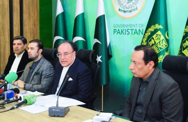 Finance Minister announces major shift to export-led economic model