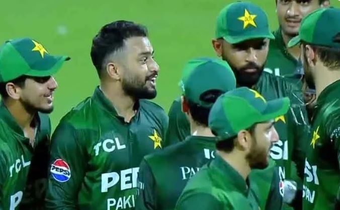 Nawaz among other nine Pakistani players issued NOCs for BPL