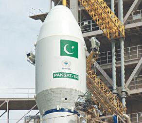 Pak space journey soars, moon mission planned