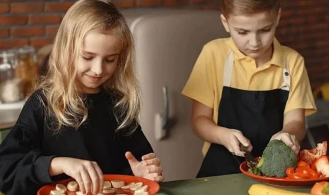 Is vegetable-based diet healthy or harmful for children?