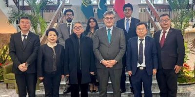 Ambassador Khalil Hashmi holds meetings with Pakistan’s Honorary Investment Counsellors in China