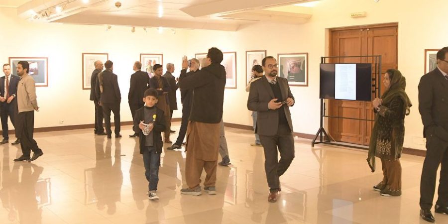 Exhibition ‘Dialogue on Humanity’ draws huge interest